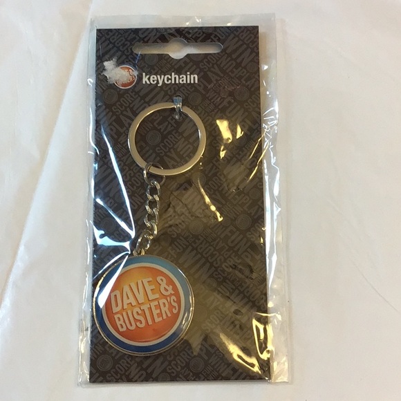 🎁5 for $10 Sale🎁Dave and Busters keychain, new - Picture 1 of 3